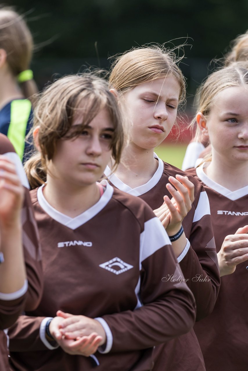 Bild 62 - Loewinnen Cup